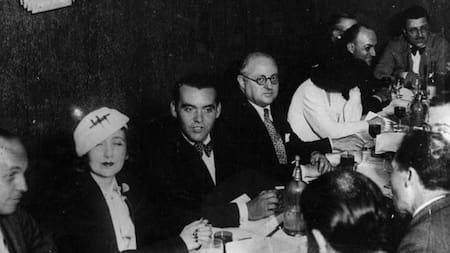 Federico García Lorca siendo agasajado en Buenos Aires