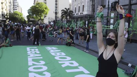 Partidarios del proyecto de ley de aborto legal frente al Congreso, NA