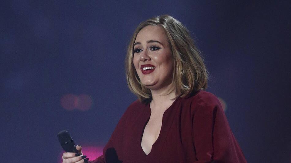 Adele se retira de los conciertos por un tiempo "increíblemente largo". Foto: NA.