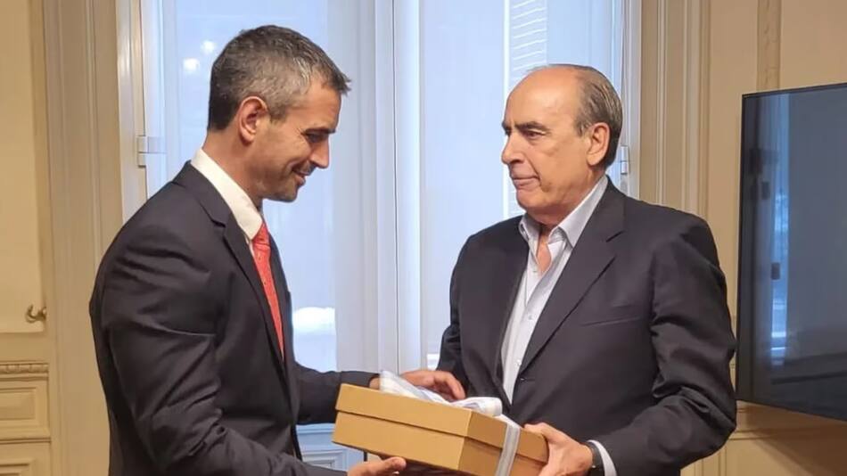 Martín Menem y Guillermo Francos, presidente de la Cámara de Diputados y ministro del Interior de la Nación, respectivamente. (Foto Archivo: Prensa Diputados)
