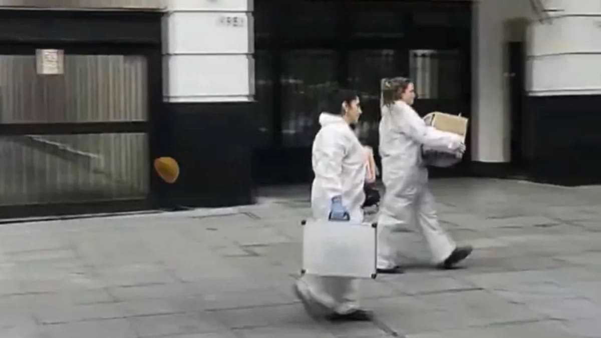 La Policía Científica trabajó en el lugar del crimen. Foto: NA.