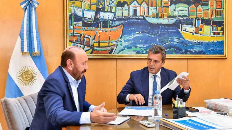 Massa e Insfrán se reunieron para avanzar con el financiamiento del proyecto del acueducto entre Clorinda y Villa General Güemes