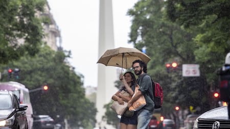 ¿Llega el alivio?: hasta cuándo llueve en Buenos Aires y cómo sigue el tiempo tras la ola de calor