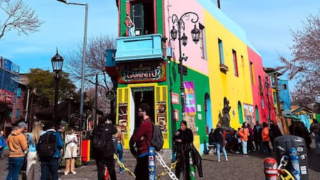 Caminito fue seleccionado por la energía única que transmite y la experiencia sensorial que ofrece