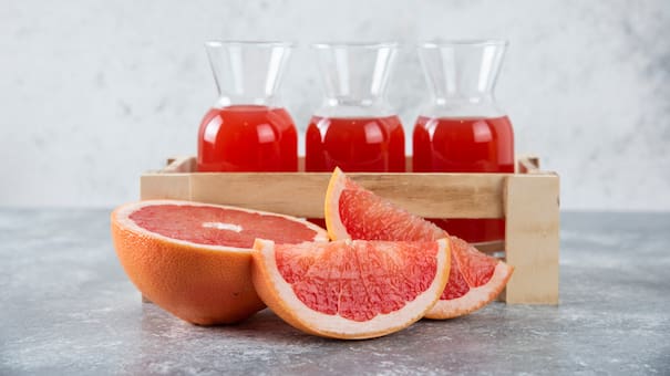 No solo en jugo ni por la tarde: cómo y en qué momento consumir pomelo para potenciar la salud