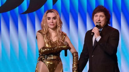 Javier Milei y Fátima Florez, juntos: qué histórica canción de rock nacional cantará el presidente en el Teatro Roxy de Mar del Plata