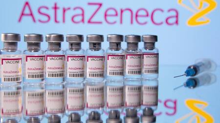 Vacuna de AstraZeneca, coronavirus en el mundo, vacunación, REUTERS