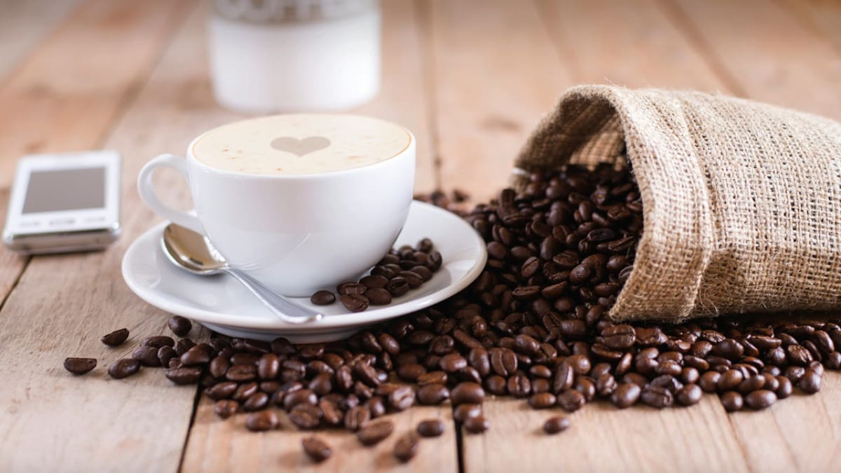Café; cafeína. Foto: Unsplash.
