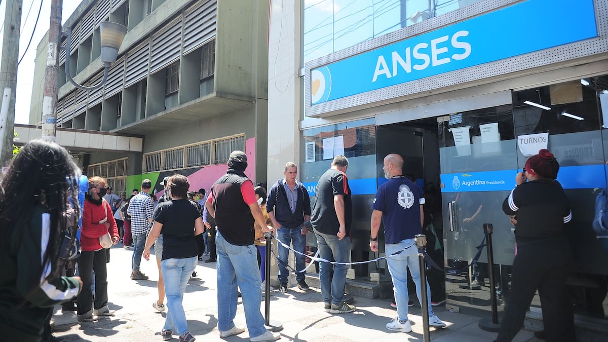 ANSES oficializó los aumentos de junio: cuánto cobrarán jubilados, pensionados y asignaciones con bono y aguinaldo