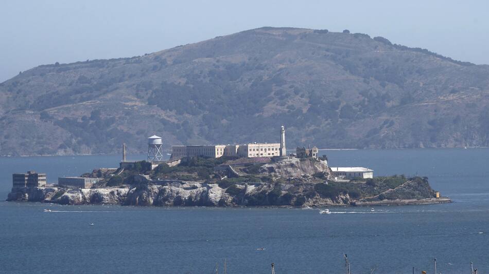 Fotografía de archivo de 23 de mayo del 2020 de la prisión de Alcatraz en San Francisco, California (EE.UU.). EFE/EPA/JOHN G. MABANGLO ARCHIVO