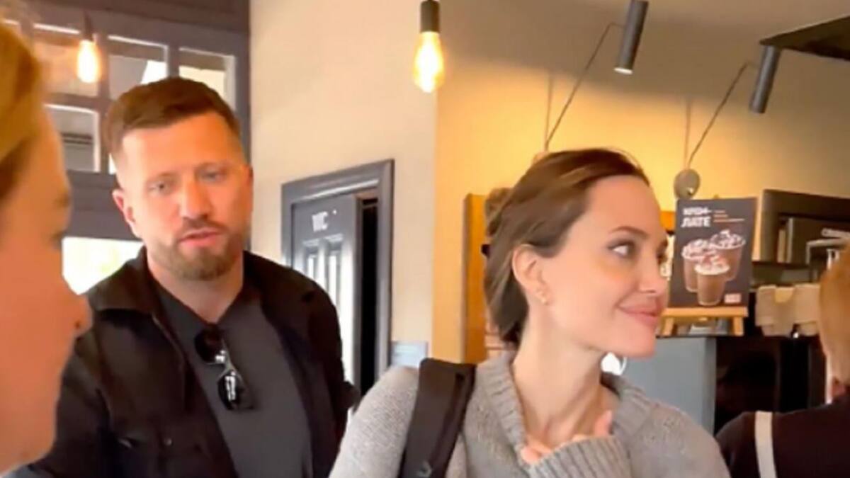 Angelina Jolie llegó a Lviv. Foto: NA