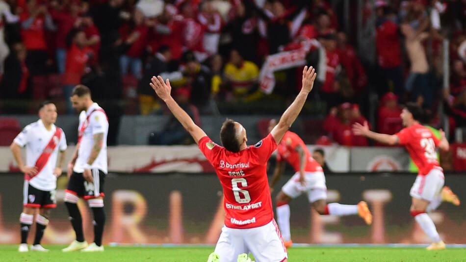 Copa Libertadores, Inter de Porto Alegre vs. River. Foto: EFE.
