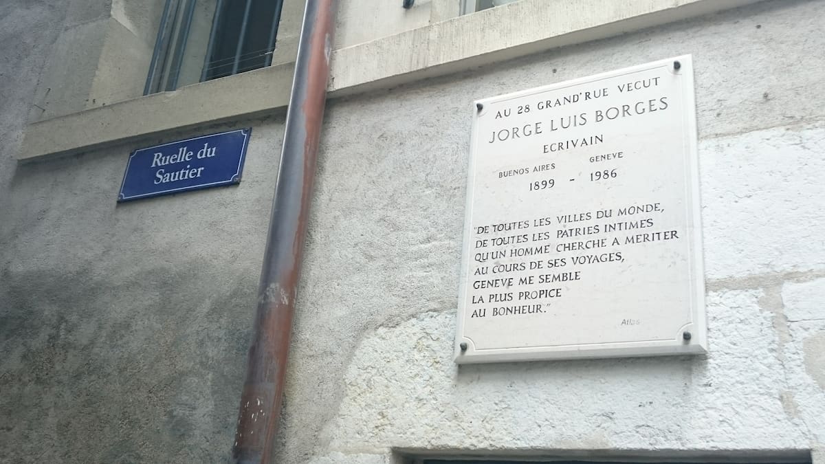 Calle en homenaje a Borges en Suiza