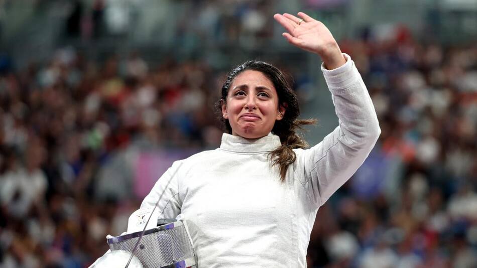 Nada Hafez, la esgrimista egipcia que compitió embarazada de siete meses. Foto: NA.