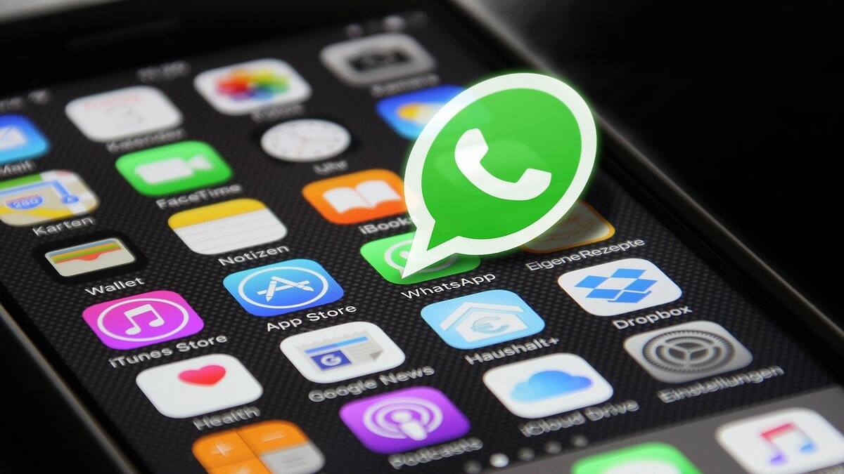 Nueva actualización de WhatsApp en iOS. Foto: Freepik.