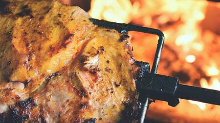 Lechón, el clásico de Año Nuevo. Foto: Freepik