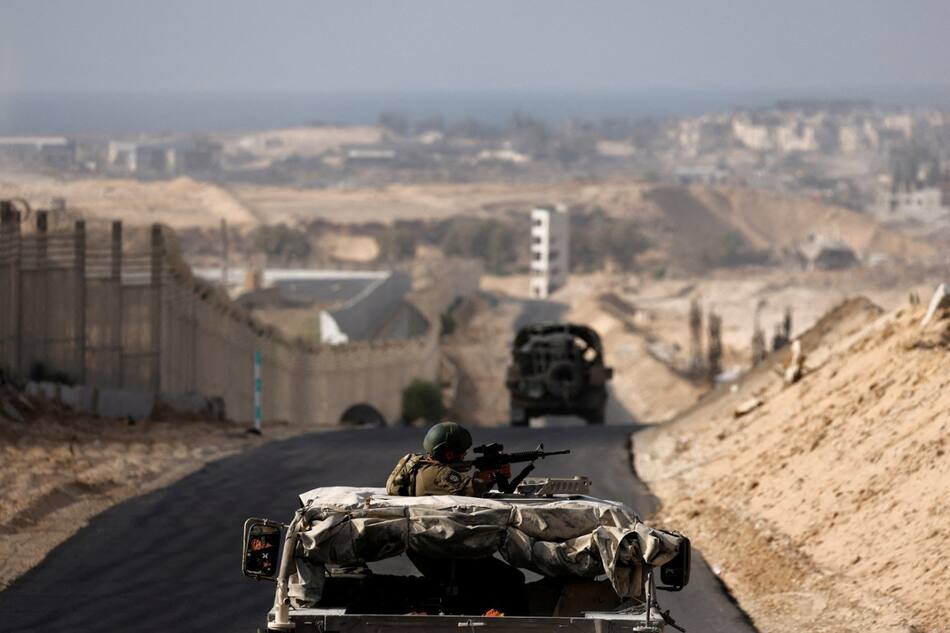 Soldados israelíes en la Franja de Gaza; guerra Israel-Hamás: Foto: Reuters