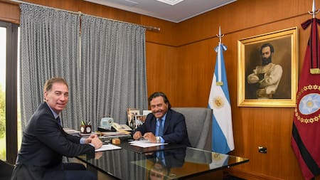 Reforma laboral: Santilli se llevó el apoyo del gobernador Sáenz y el miércoles se reunirá con Figueroa