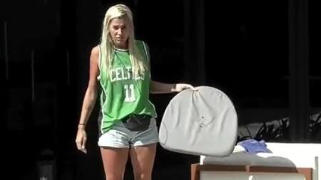 La Tora encontró caca en una silla. Foto: captura.