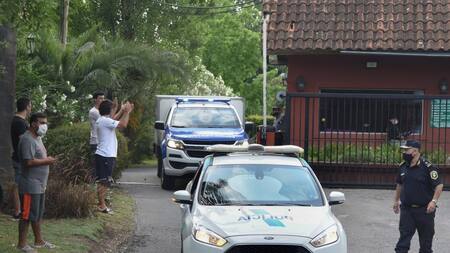 Traslado cuerpo de Maradona, NA.