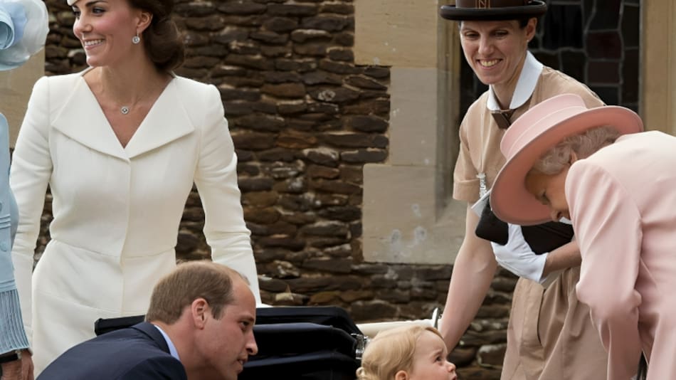 Kate Middleton, el príncipe William, y la niñera de sus tres hijos, graduada de Norland College.