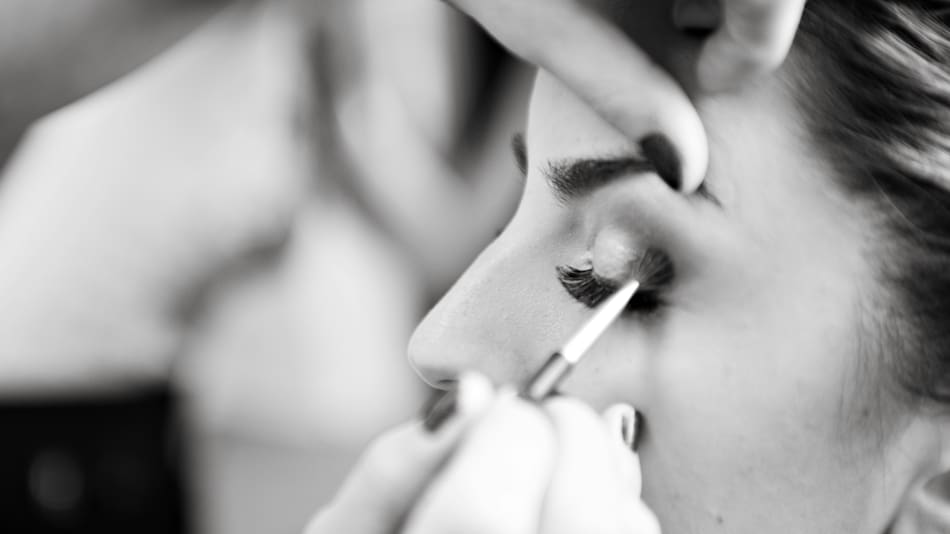 Cómo maquillar los ojos para abrir la mirada