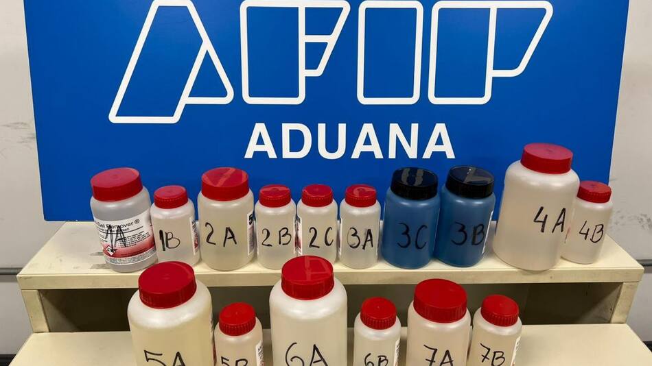 La Aduana encontró 10 kilos de GBL en 7 encomiendas. Foto: prensa.