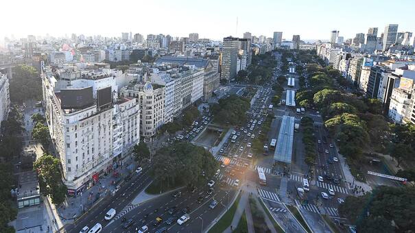Desde el calor intenso de la Patagonia y tormentas en el norte, a la inestabilidad del AMBA: cómo estará el clima este lunes 8 de diciembre