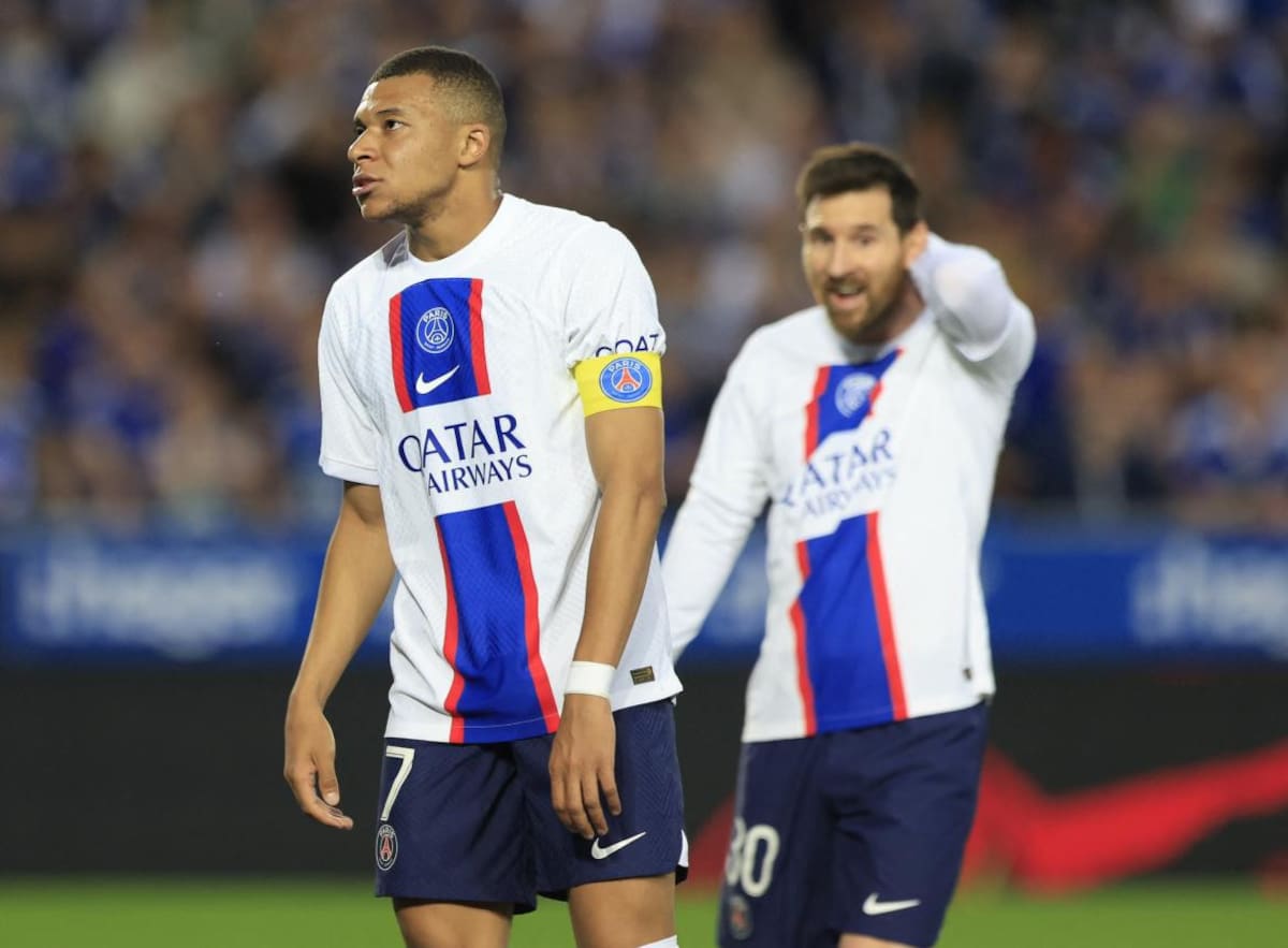 Kylian Mbappé y Lionel Messi, PSG. Foto: Reuters