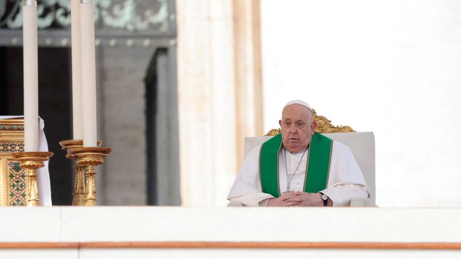 Papa Francisco. Foto: Reuters/Remo Casilli