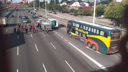 Coronavirus, Argentina, micros con extranjeros, NA