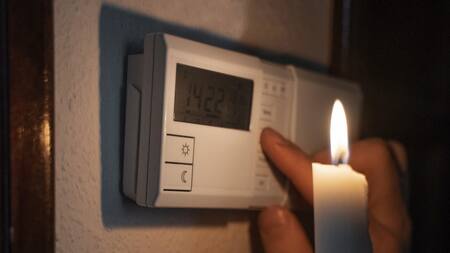 Corte de luz. Foto: Freepik.