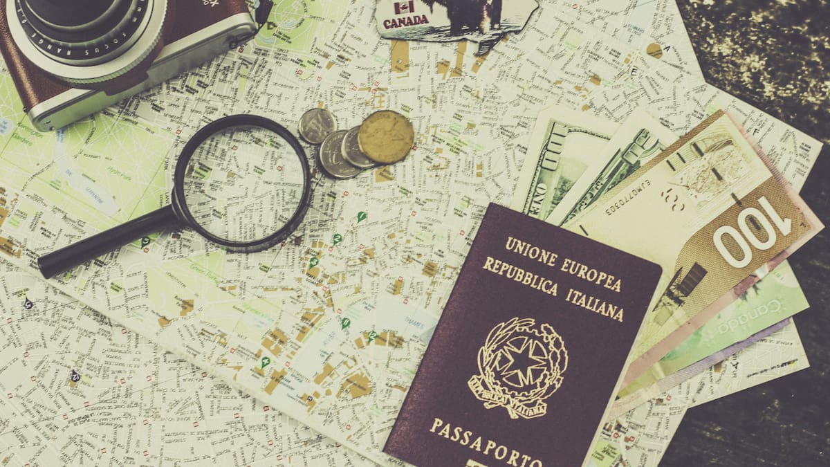 Viajar al exterior. Foto: Unsplash.