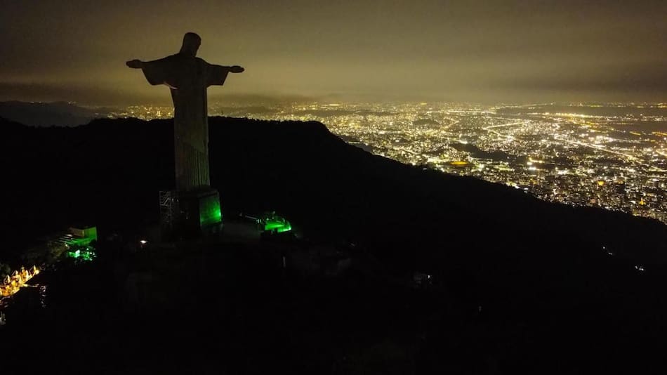 Brasil se sumó este sábado a una nueva edición de la Hora del Planeta, EFE