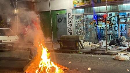 Una vecina de Mar del Plata denunció que un "dealer" le pidió que no hicieran más "escraches" .NA