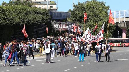Caos en avenida 9 de Julio: organizaciones sociales piden por congelamiento de tarifas