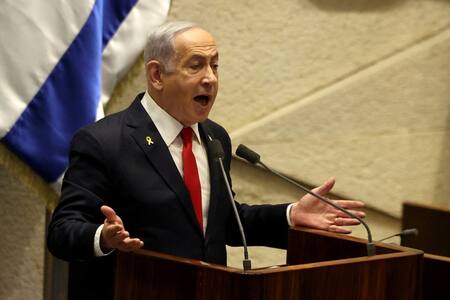 Benjamín Netanyahu ante el Comité de Asuntos Exteriores y Defensa de la Knéset (Parlamento israelí). Foto: Reuters.