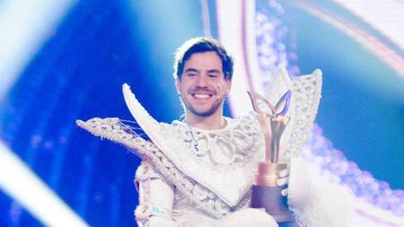 Fernando Dente, campeón de Quien es la Mascara. Foto: Prensa Telefe.