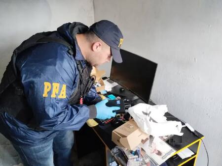 Cuatro detenidos por producir y distribuir imágenes de abuso sexual infantil. Foto PFA