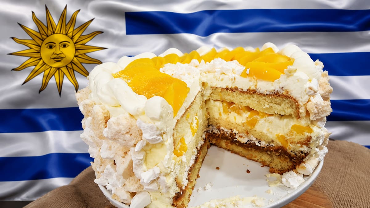 La historia de la torta Chajá: cómo nació el postre uruguayo más esponjoso que conquistó el Río de la Plata