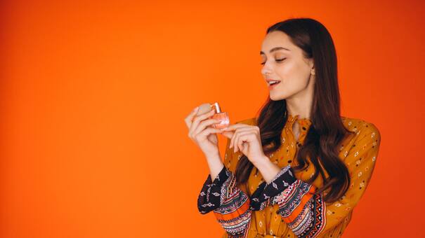 El perfume árabe con aroma a rosas que enamora a todos: se puede comprar por Mercado Libre y sale menos de lo que pensás