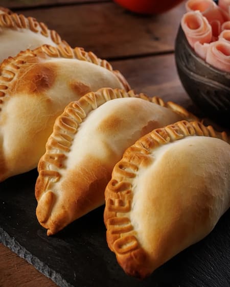 Empanadas en CABA. Foto: Instagram @saboresexpressoficial