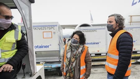 Santiago Cafiero recibió vacunas junto a Carla Vizzotti