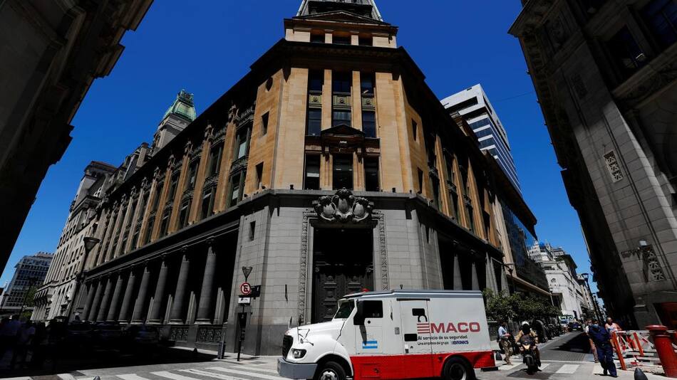 Plaza financiera de Buenos Aires_Reuters