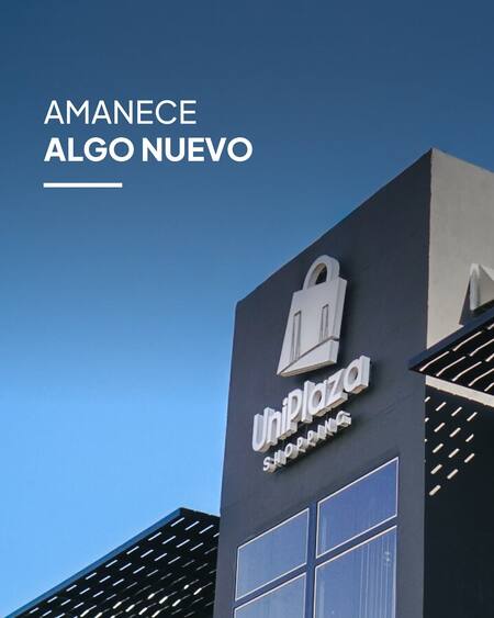 UniPlaza Shopping en Corrientes.