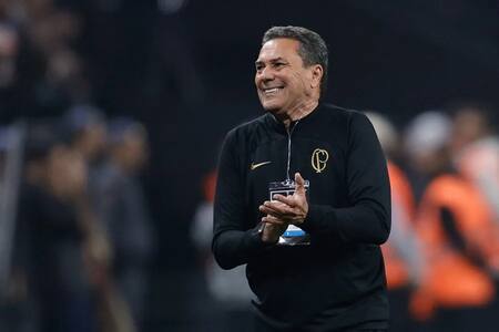 Vanderlei Luxemburgo.