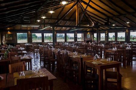 El interior del restaurante "El Molino", de Carlos Keen. Foto: Instagram @elmolinodecarloskeen.