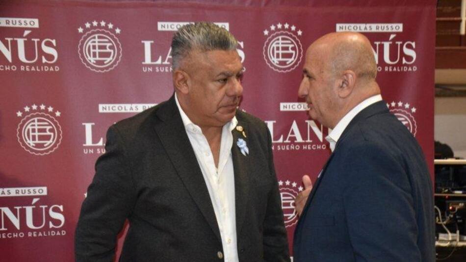 Chiqui Tapia apoyó la candidatura de Nicolás Russo a intendente de Lanús. Foto: Data Diario.