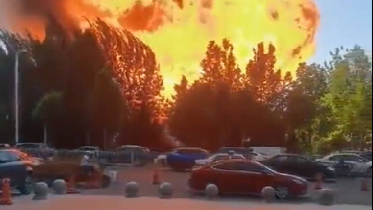 La impresionante explosión en China. Foto: Twitter @AlertaMundial2