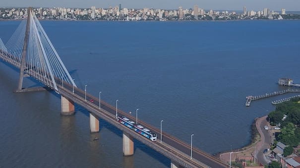 Viajar a Paraguay en tren: cuánto sale el viaje desde Argentina que dura menos de 10 minutos y es muy económico